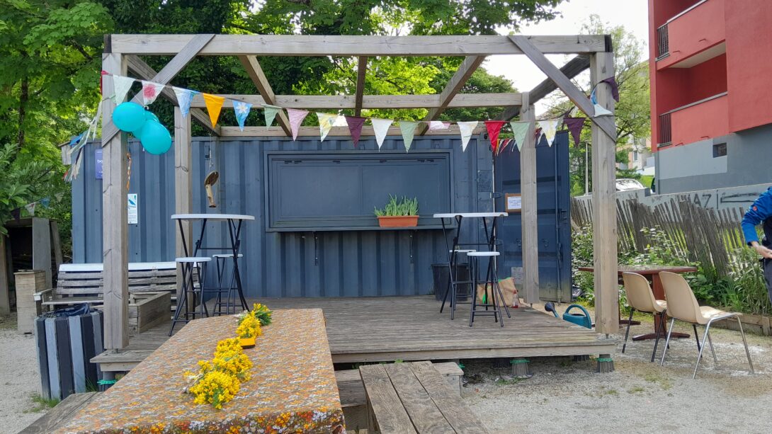 Repas partagé au Jardin des Etoiles
