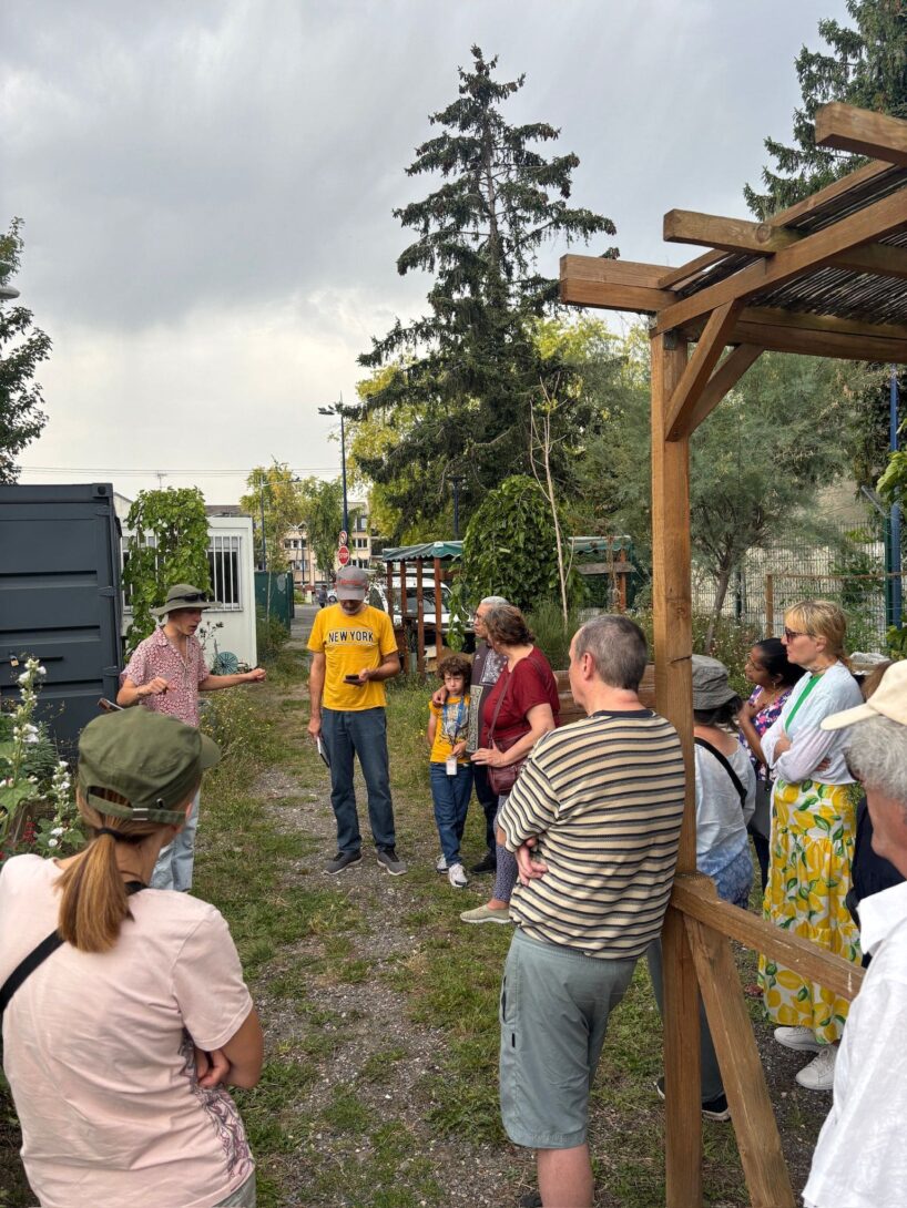 Drancy : Visite de la Ferme du Cœur 🌿 — Tisanes, semis et découverte !