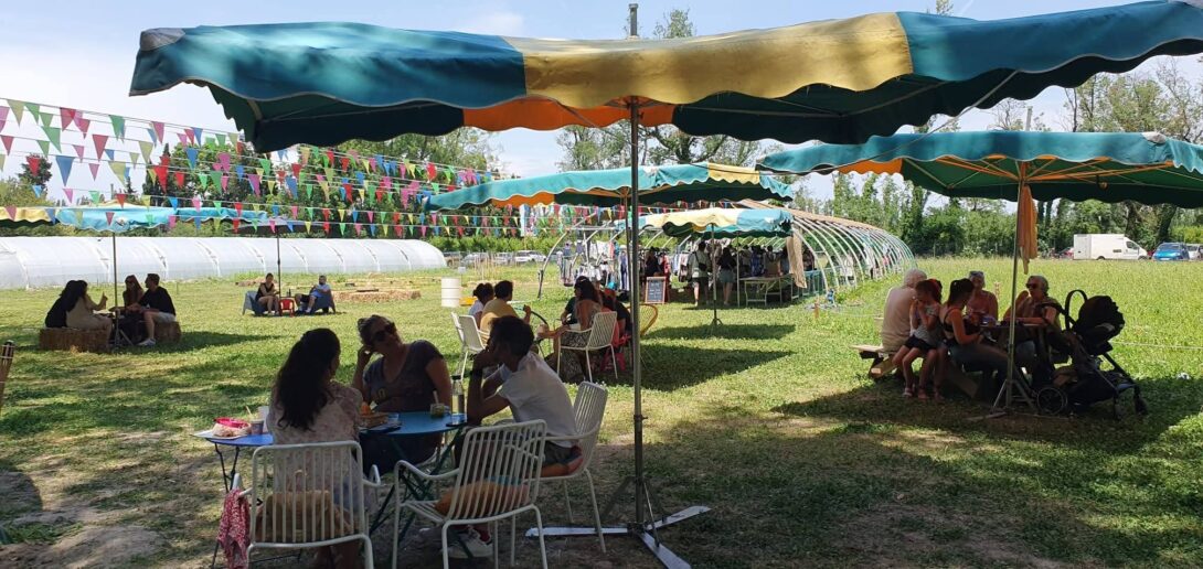 Guinguette – bar et restauration du champ à l&rsquo;assiette